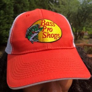 Bass Pro Shops Trucker Hat 🎣